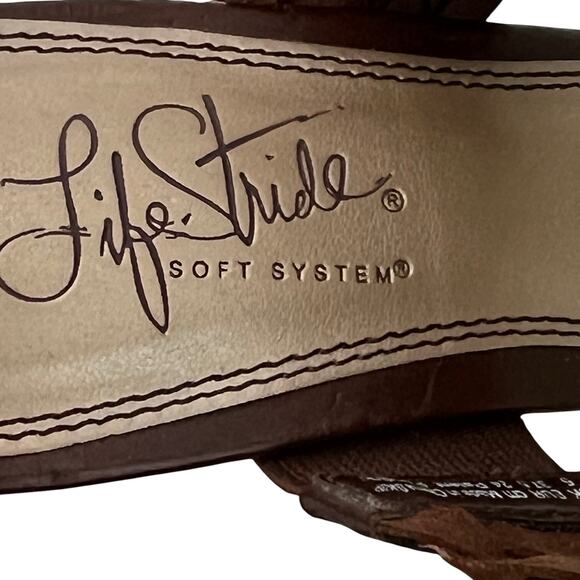 LifeStride Womens 7M Brown Woven Slide Sandals Heeled Comfort Mule Soft System - Picture 6 of 8